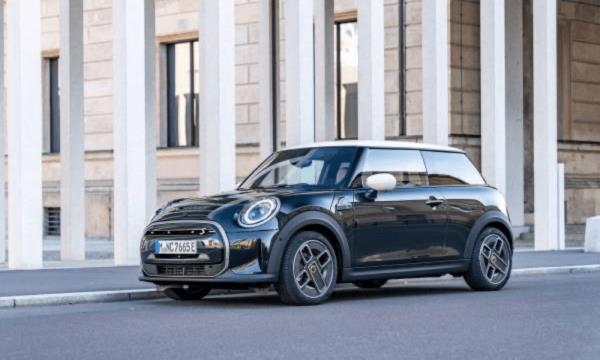 MINI Cooper SE 2