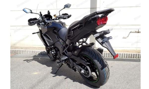 Kawasaki Versys 1100 leaked details images carandbike edited 3