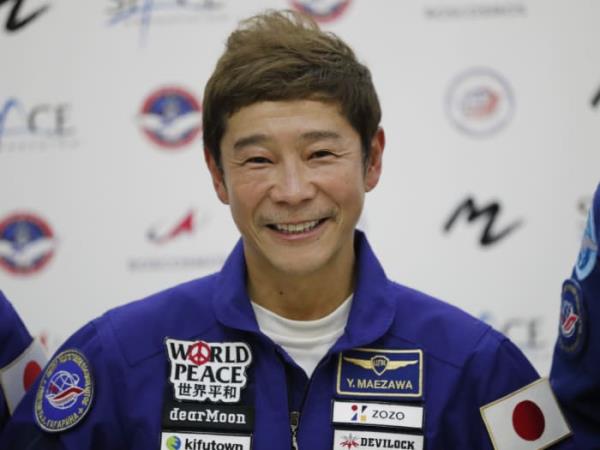 由于SpaceX火箭开发的不确定性，日本亿万富翁前泽友作取消了月球之旅
