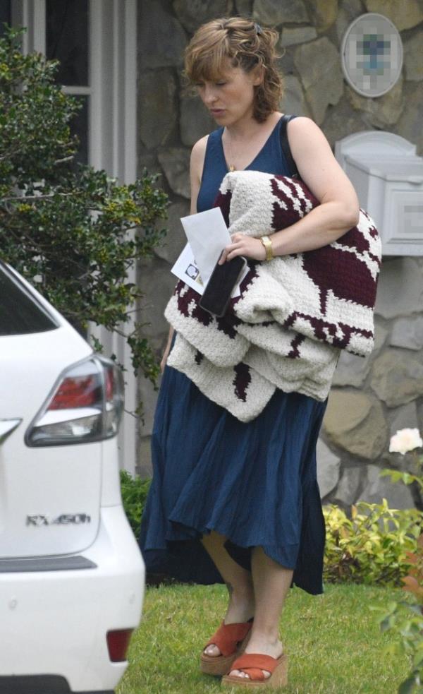 Mack was later seen leaving the home, still without an electro<em></em>nic monitoring.