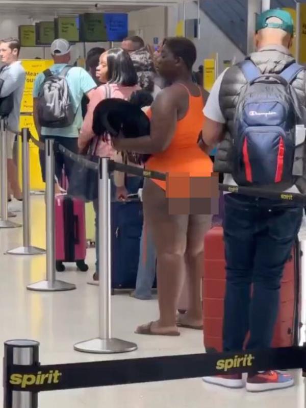 The woman was waiting in line at the Spirit Airlines counter at the Fort Lauderdale-Hollywood Internatio<em></em>nal Airport.