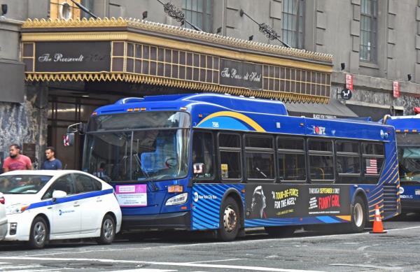NYC bus outside of Roosevelt Hotel in Manhattan