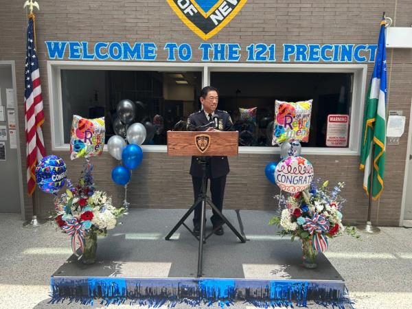 The NYPD's Staten Island borough commander Gin Yee is retiring after 42 years in the police force.
