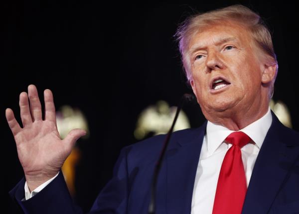 Do<em></em>nald Trump