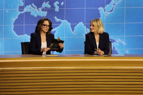 Tina Fey and Amy Poehler Weekday Update at Emmy's