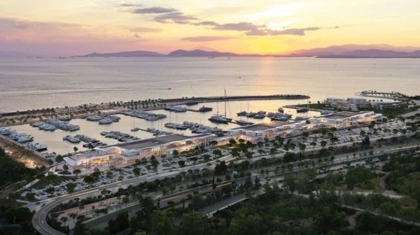 the ell<em></em>inkikon athens controversy