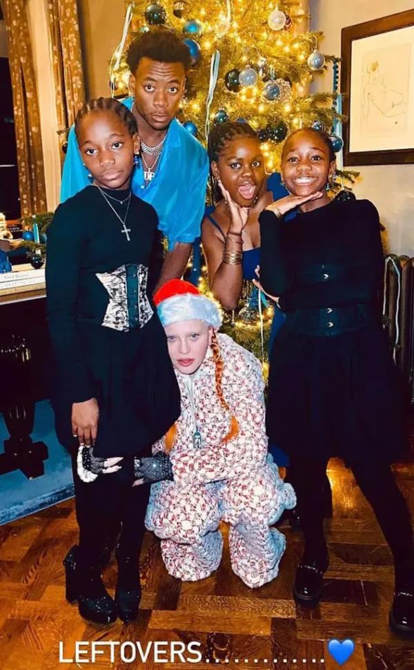 Mado<em></em>nna is seen celebrating Christmas with four of her six children last December.