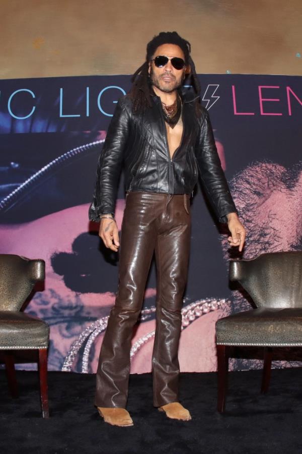 Lenny Kravitz in Mexico