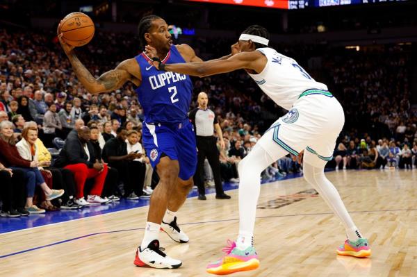 Kawhi Leo<em></em>nard and the Clippers had an offensive slugfest against the Timberwolves.