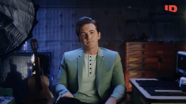 Drake Bell has reportedly forgiven Rider Strong after the latter had written a letter of support for former Nickelodeon dialogue coach, Brian Peck. 