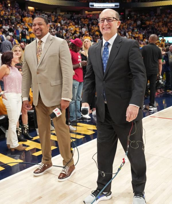 Jeff Van Gundy with Mark Jackson during NBA Finals.