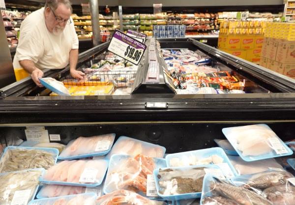 Food prices rose for 0.2% for the third co<em></em>nsecutive mo<em></em>nth as the index for meats, poultry, fish and eggs advanced 0.8% in August. The index for pork edged 2.2% higher.