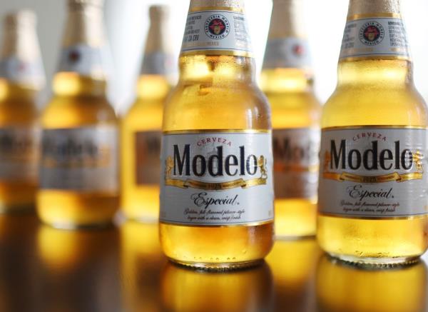 Bottles of Modelo Especial