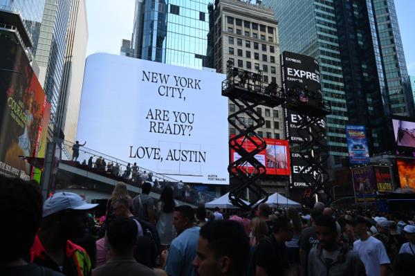 The TSX billboard read