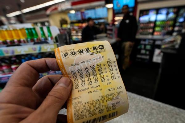 The Powerball jackpot has increased to an estimated $1.23 billion after another drawing without a big winner Wednesday night.
