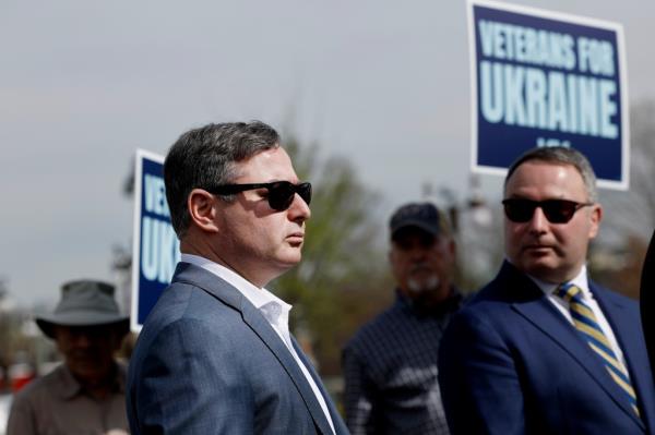 The Vindman brothers blew the whistle on Trump's call with Ukrainian President Volodymr Zelensky when they worked for the Natio<em></em>nal Security Council.