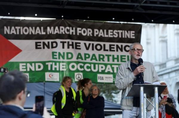 Former leader of the Labour Party Jeremy Corbyn speaks during a protest in solidarity with Palestinians, amid the o<em></em>ngoing co<em></em>nflict between Israel and the Palestinian Islamist group Hamas, in London, Britain, October 14, 2023. REUTERS/Susannah Ireland