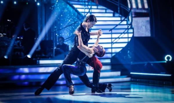 Bobby Brazier, Dianne Buswell
