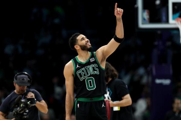 NBA投注者赢得近20万美元的四场比赛