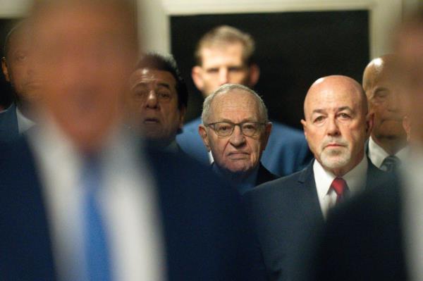  Alan Dershowitz hasn’t yet revealed who he would vote for.