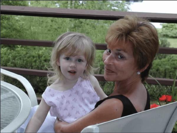 Sarah Rose as a child with her grandmother Judge Judy Sheindlin. 