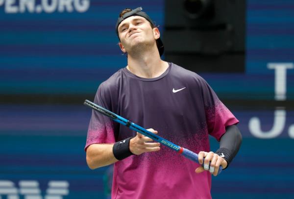 Jack Draper fell in straight sets on Friday.