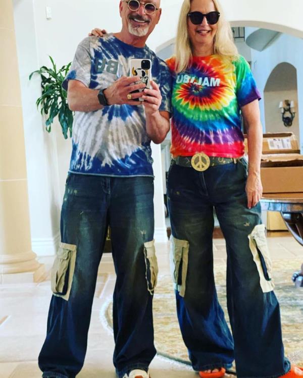 Howie Mandel taking a selfie with his wife Terry in Sin City