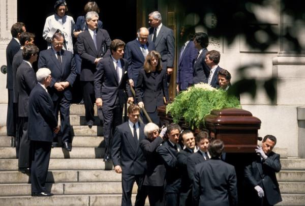 ohn F. Kennedy Jr., Caroline Kennedy, Edwin Schlossberg and Maurice Tempelsman follow the coffin of Jacqueline Kennedy o<em></em>nassis as it exits St. Ignatius Loyola Roman Catholic Church 