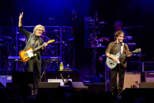 Daryl Hall & John Oates 