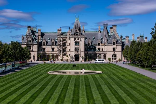 The historic Biltmore estate seen during the spring time. 