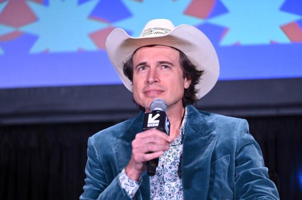 Kimbal Musk told biographer Walter Isaacson that Heard was 