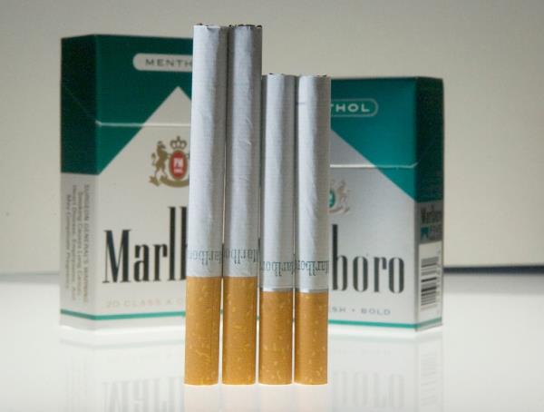 Two Marlboro Menthol 72mm cigarettes.