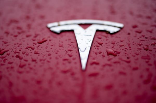 Tesla logo