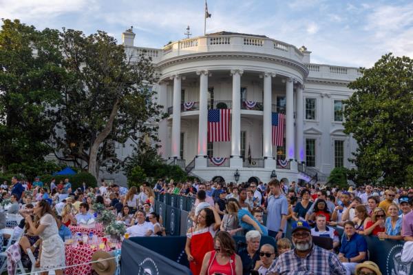 Crowds gathered on the White House lawn