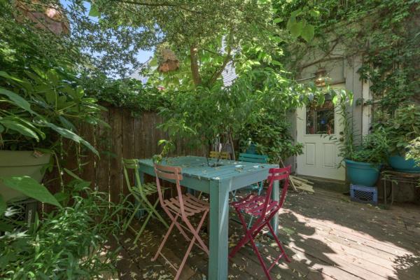 551 lexington avenue brooklyn