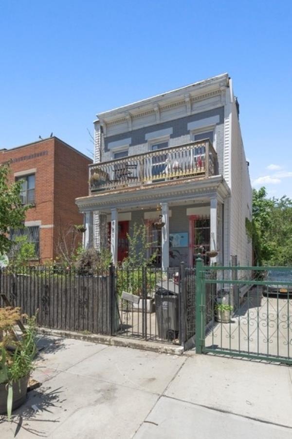 551 lexington avenue brooklyn