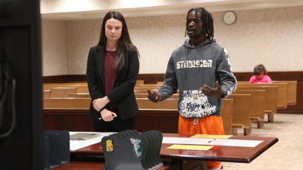 Harper in court. 