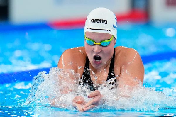 Anastasia Gorbenko of Israel competes in the women's 400-meter individual medley heat at the World Aquatics Champio<em></em>nships in Doha, Qatar, Sunday, Feb. 18, 2024. (AP Photo/Hassan Ammar)