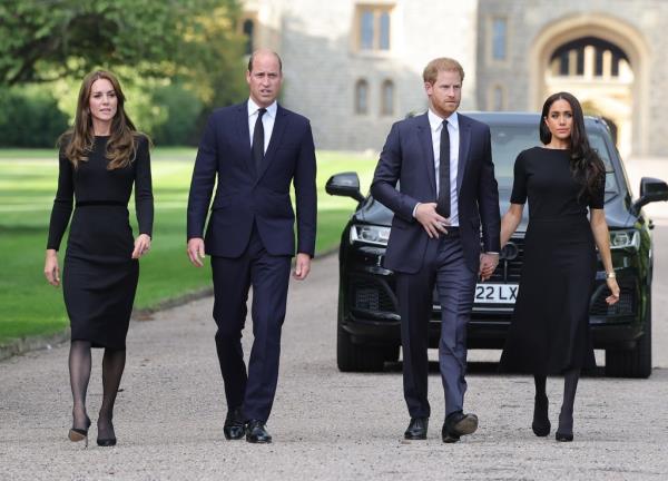 An insider said that Harry has a lot of respect for Kate, despite his relatio<em></em>nship with brother Prince William being 