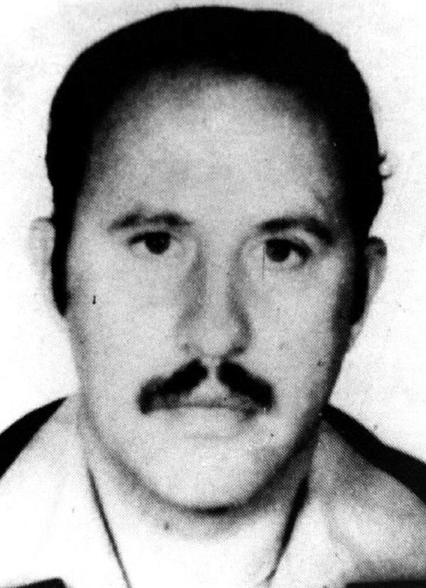 Roberto Escobar.