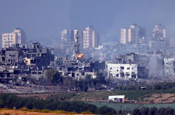 Missile hits Gaza City