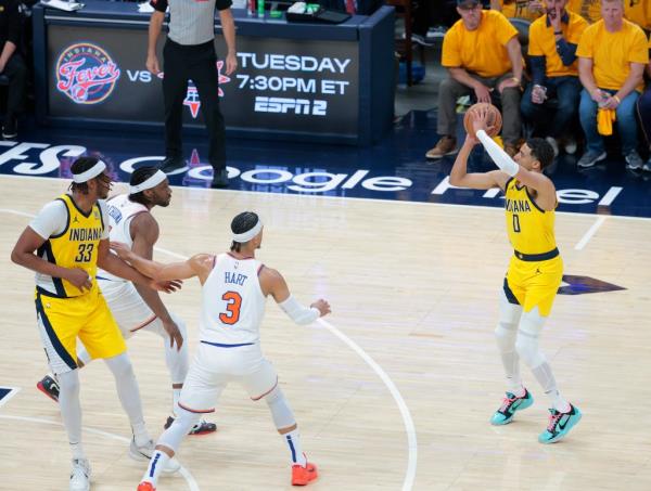 Tyrese Haliburton #0 of the Indiana Pacers puts up a three point shot