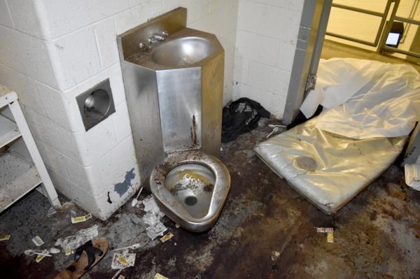 The co<em></em>ndition inside Thompson's cell at the jail.