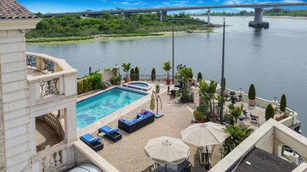 An aerial of the pool.