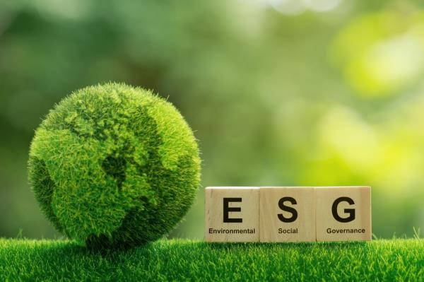 ESG co<em></em>ncept of environmental, social and governance.