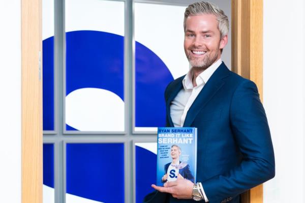 Ryan Serhant在拍摄Netflix剧集时宣布新书