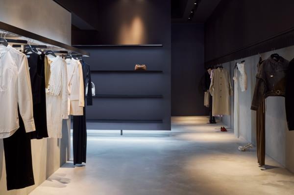 LuisaViaRoma 