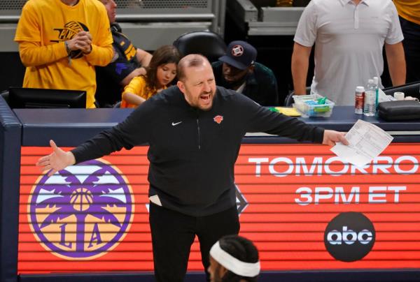 Tom Thibodeau reacts on the side line during the third quarter of Game 6 against the Pacers.