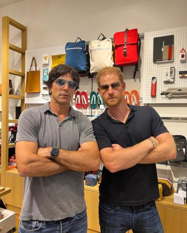 Shopping for our wives. A big thank you to Tokyo for your generous hospitality and kindness towards us. And of course, for your co<em></em>ntinued support of @sentebale!