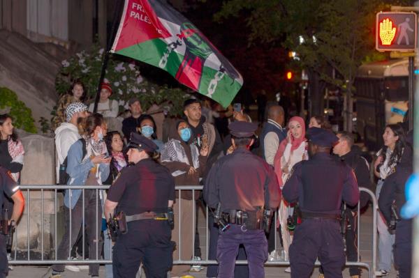 Pro Palestinian demo<em></em>nstrators protest at City College of New York in West Harlem.